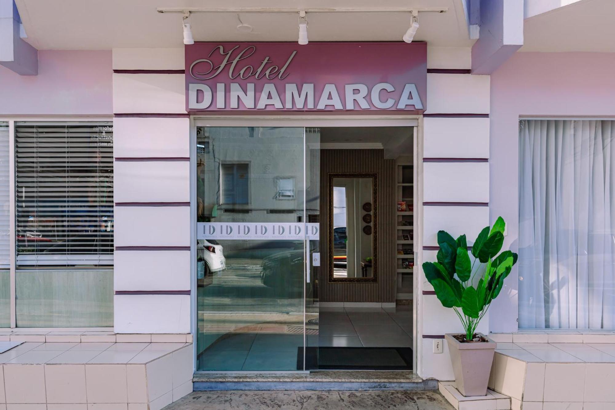 Hotel Dinamarca บัลเนอาริโอ กังโบริว ภายนอก รูปภาพ